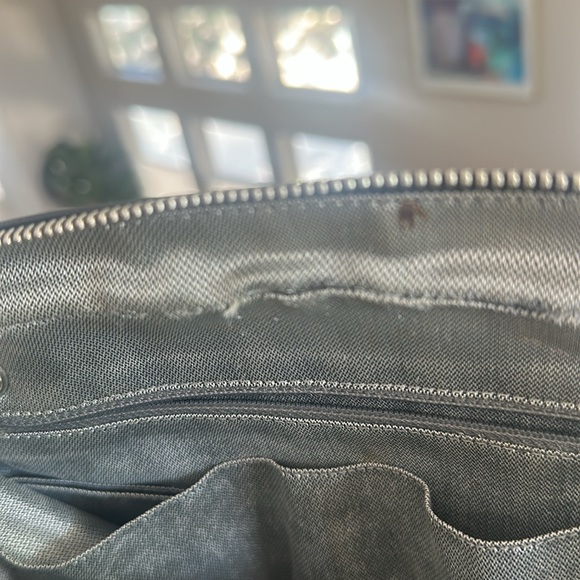 CHANEL Mademoiselle Ligne large black Calfskin camera bag 2006 or trade - Picture 13 of 17